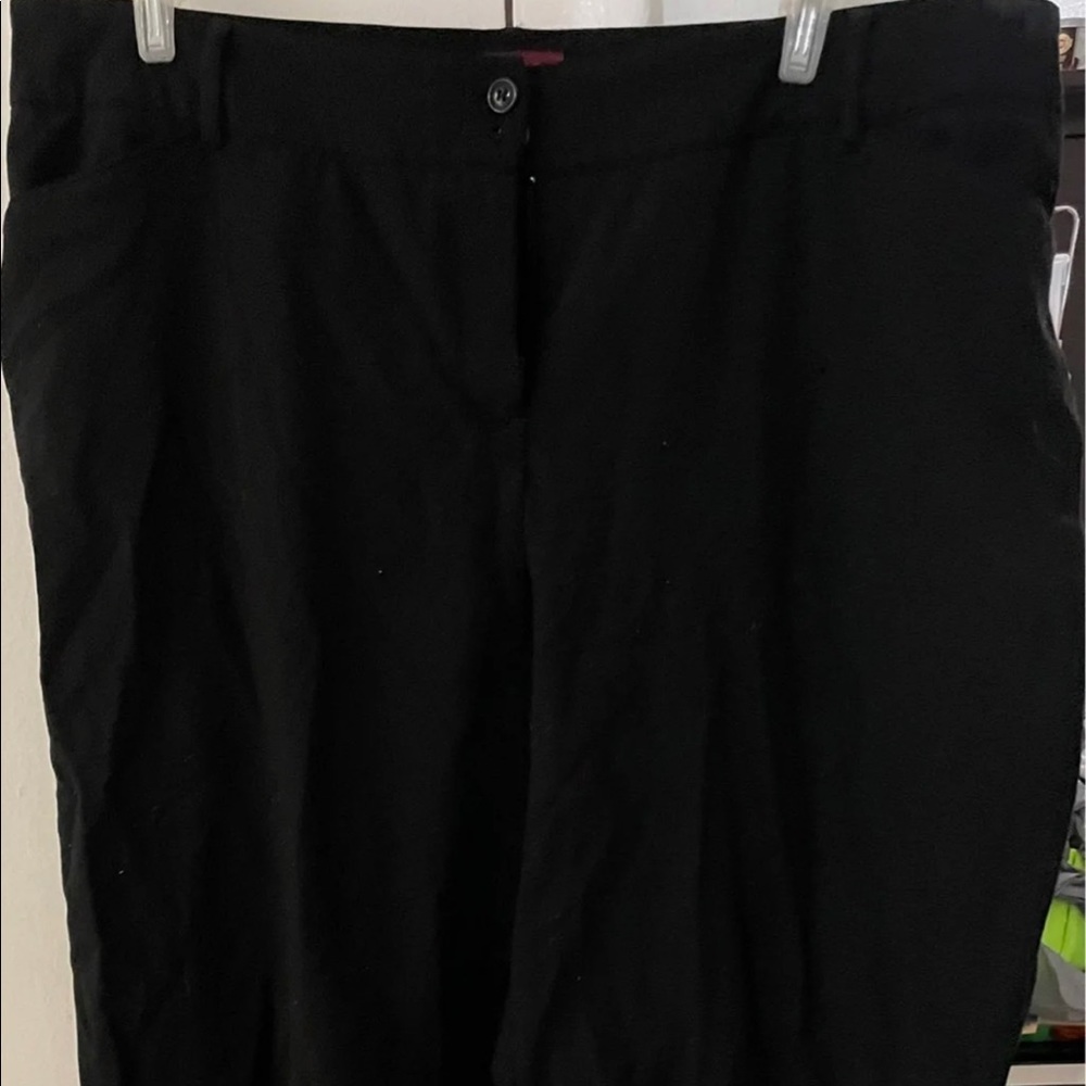 Woman Capri slacks